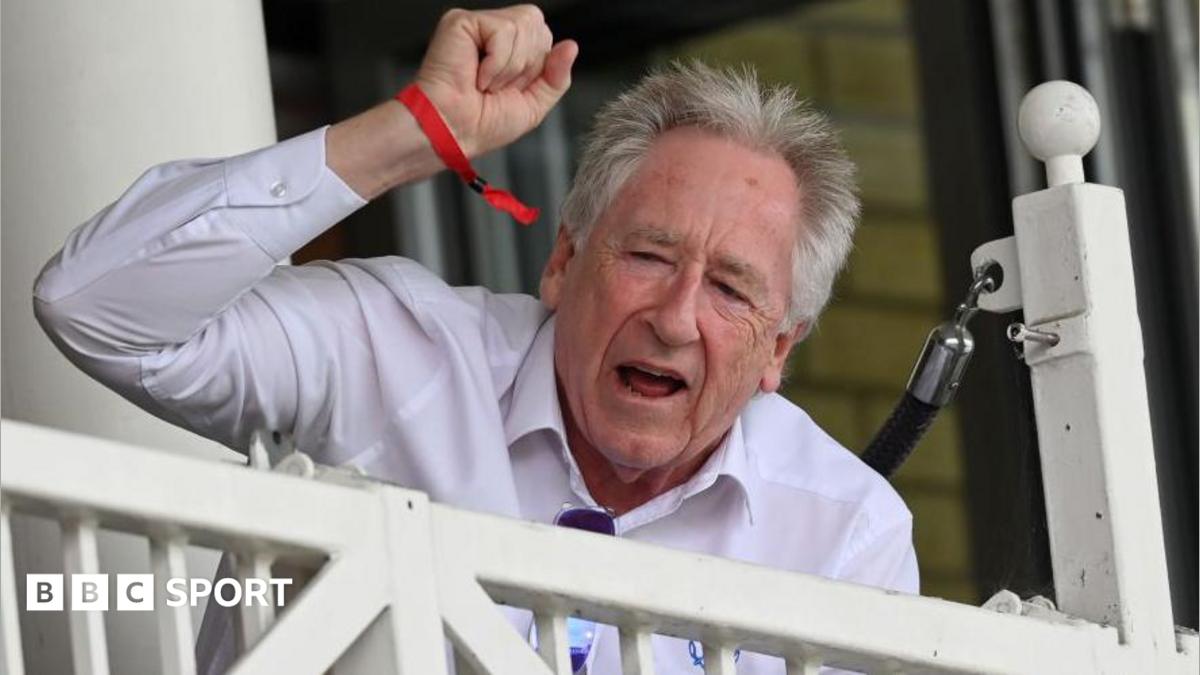 Hampshire chair Rod Bransgrove cheers on his team from the balcony
