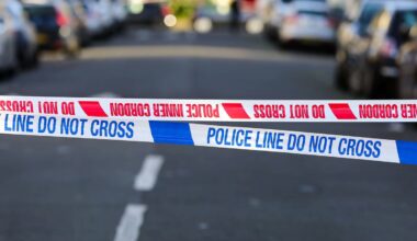 Murder probe launched as man, 35, dies in double stabbing in east London - London Evening Standard