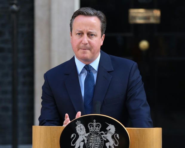 David Cameron announces his resignation