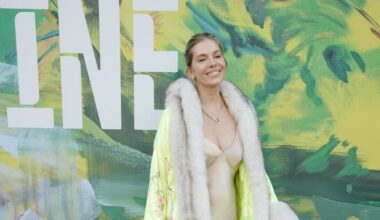 Sienna Miller braves heatwave in thick fur coat as she leads stars at Serpentine Summer Party - London Evening Standard