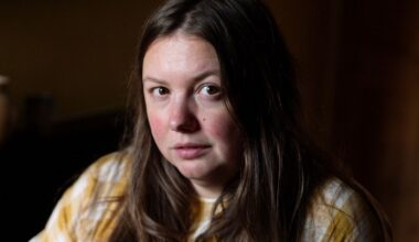 Hannah Murray Finds Solace As a Writer in New Memoir