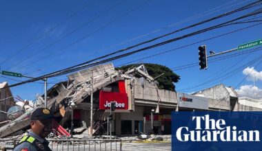 Powerful earthquake in southern Philippines leaves at least 19 dead | Philippines