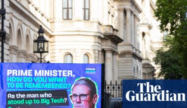 UK to ban under-16s from ‘high risk’ social media apps | Social media ban