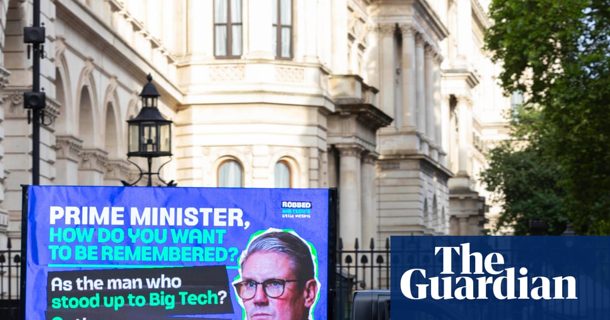 UK to ban under-16s from ‘high risk’ social media apps | Social media ban