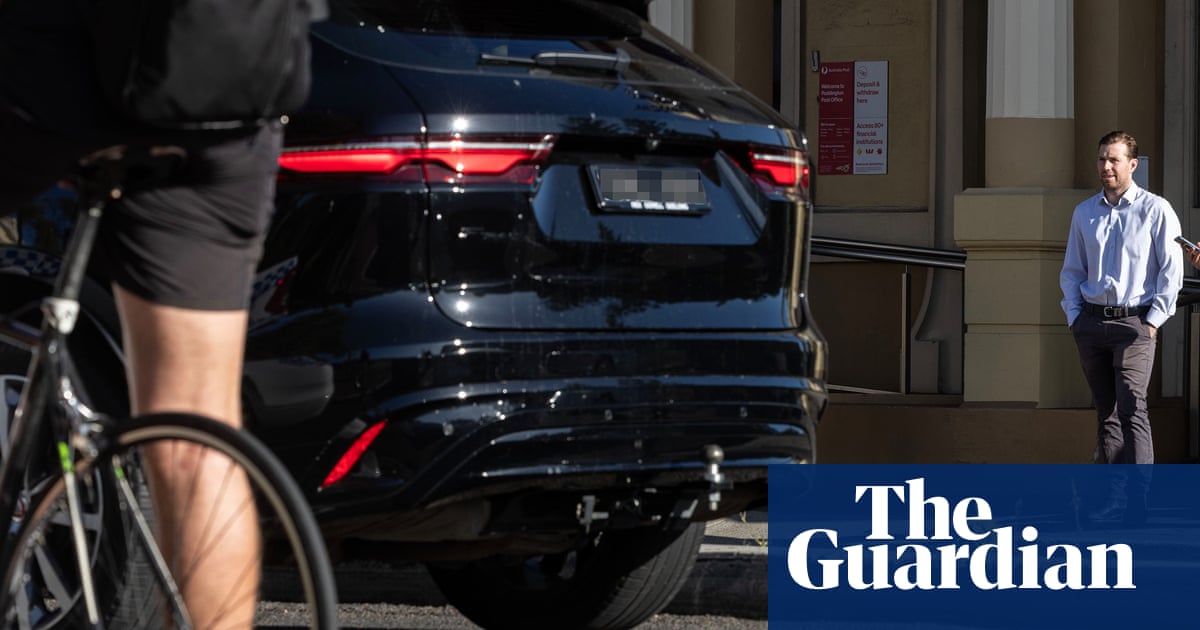SUV buyers undeterred by warnings of risk to pedestrians, UK study finds | Road safety