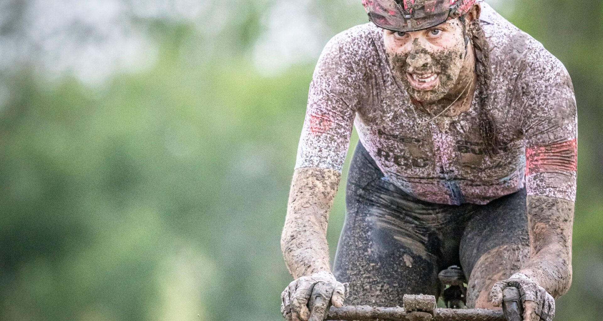 UK gravel racer Danni Shrosbree