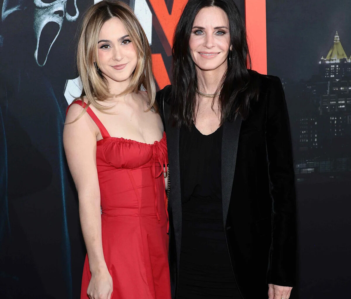 Courteney Cox Celebrates Her Lookalike Daughter Coco's 22nd Birthday With Rare Sweet Selfie