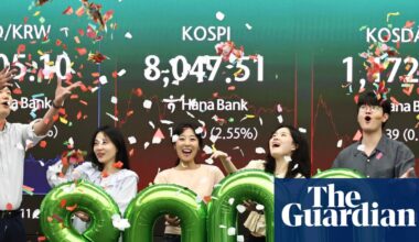 Chip, chip ... boom? South Korea tech makers join the trillion-dollar club but some fear a short-circuit looms | South Korea