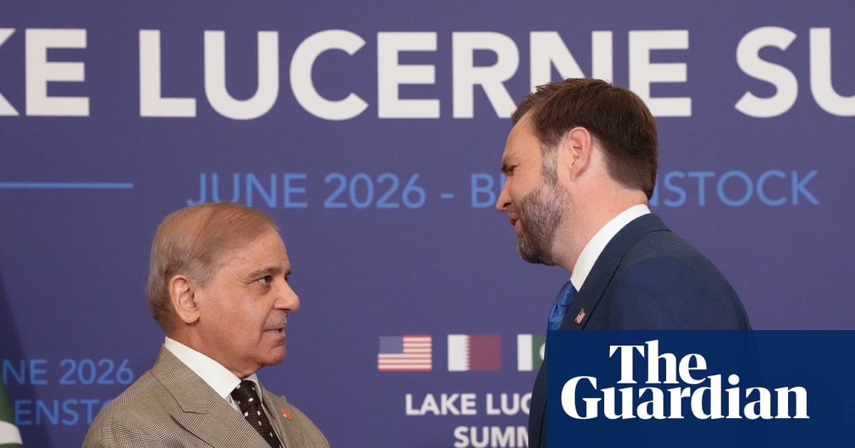 US-Iran talks in Switzerland get under way as strait of Hormuz remains closed | Iran