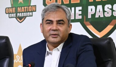 What does the new formats-based contract system mean for Pakistan's players?