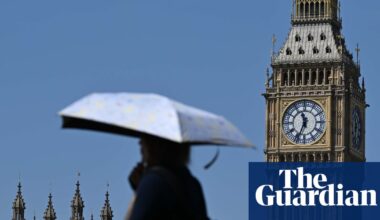 Searing UK heat leaves schools, hospitals and transport networks struggling to cope | Extreme heat