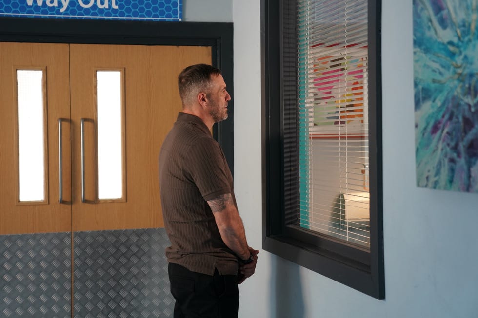 Warren Fox in Hollyoaks warren fox in hollyoaks