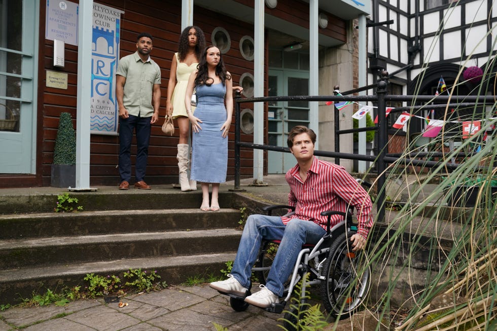 EMBARGOED UNTIL 29/06/2026 00:01 ho ep 6742 confession booth prince, vicky, frankie, caleb strictly embargoed until tuesday 30th june @ lime pictures (2).jpg