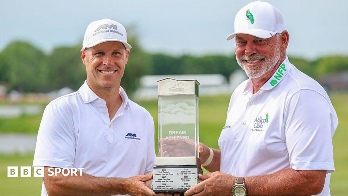 Ben Crane and Darren Clarke with the American Family Insurance Championship trophy