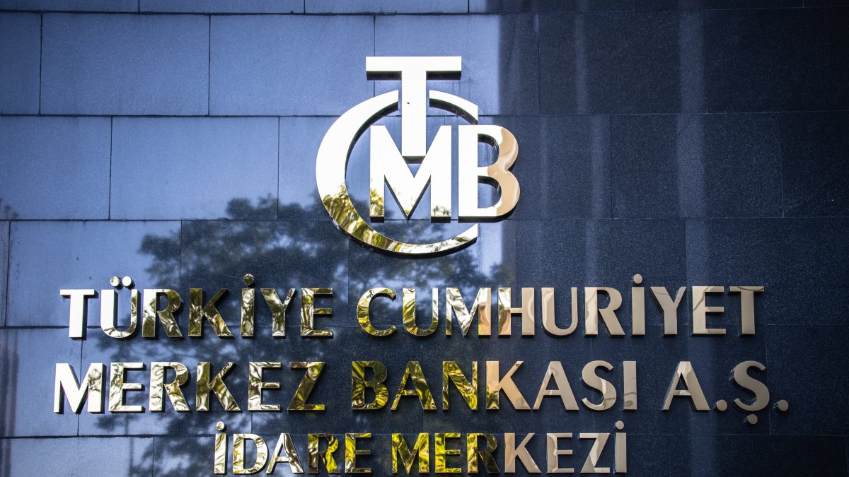Turkish central bank keeps rates steady, monitors conflict impact