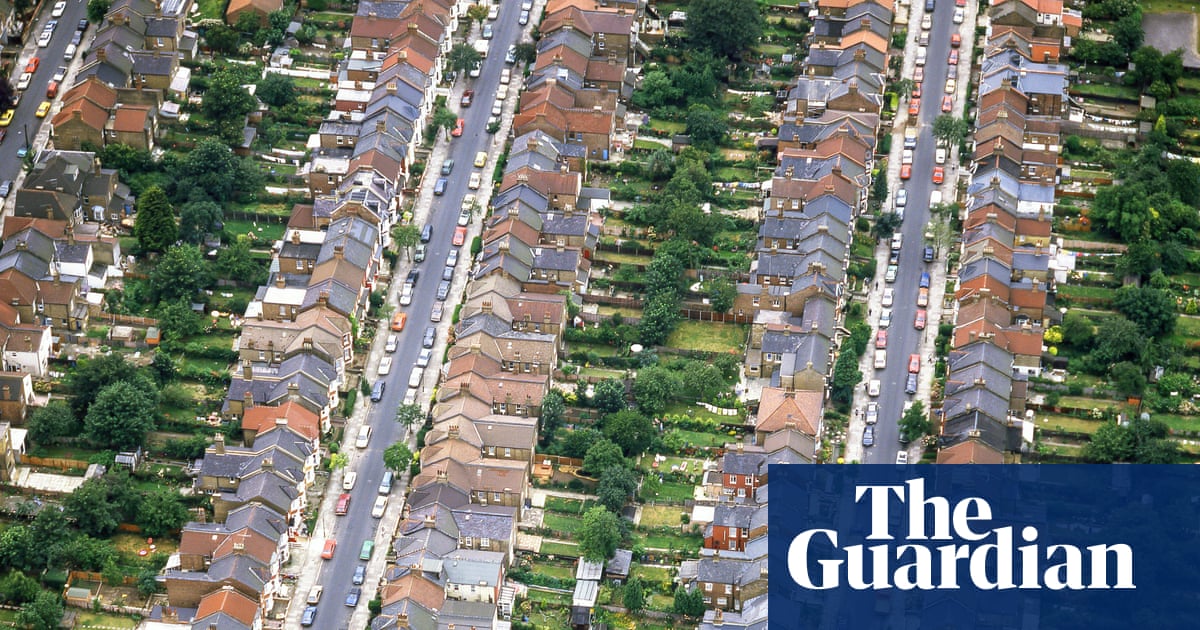 Millions of homes in London, Essex and Kent at risk of sinking as climate crisis worsens | Environment