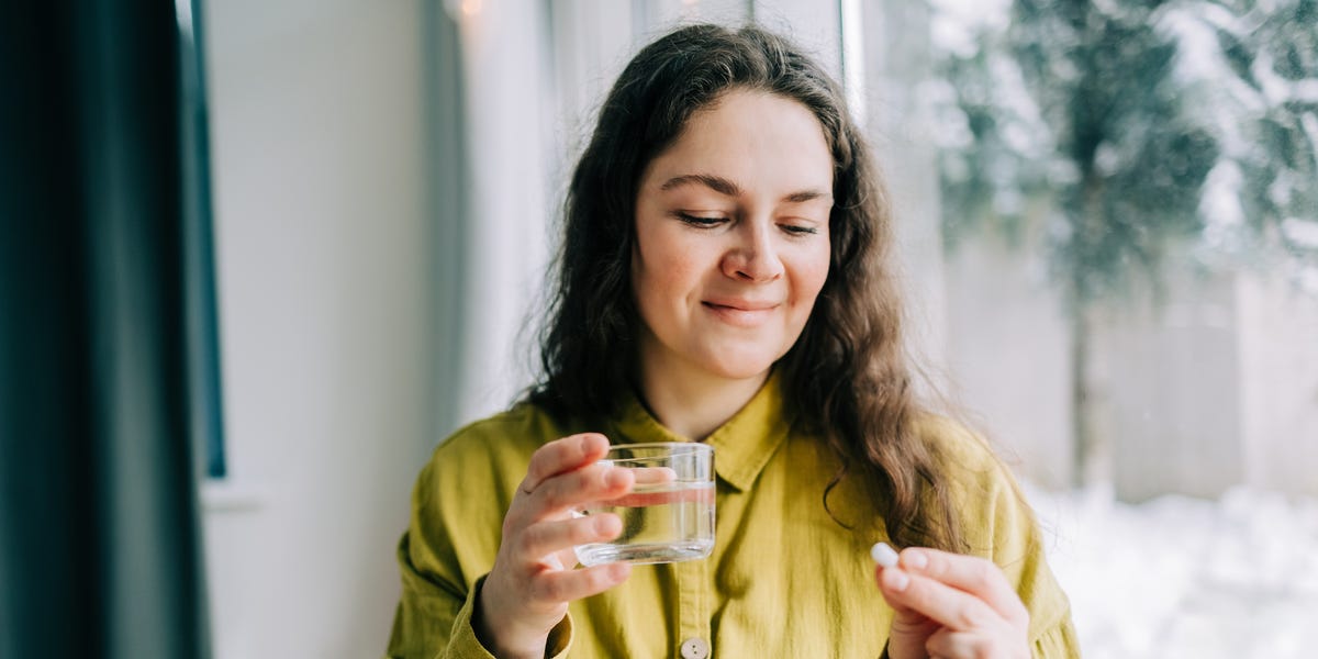 The best time to take vitamin B12, according to experts