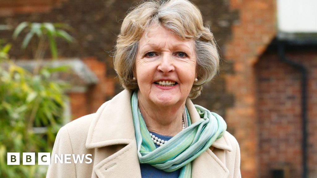The Good Life actress Dame Penelope Keith dies aged 86 - BBC