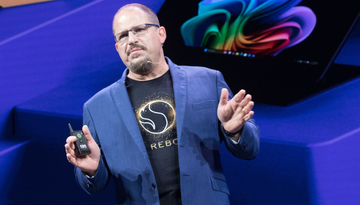 Qualcomm: AI agents will be as transparent as they will be inescapable