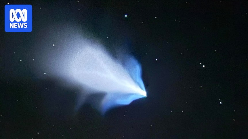 Chinese-launched rocket lights up Australian skies as it heads for orbit