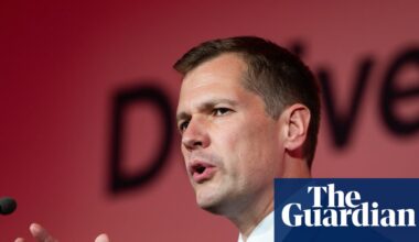 Robert Jenrick says questions about £5m donation to Farage are legitimate | Reform UK