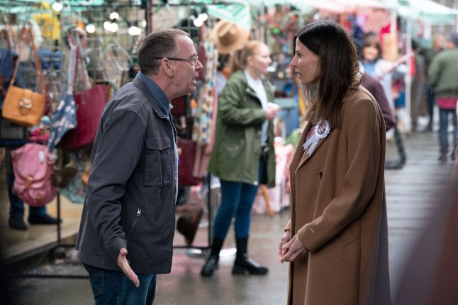 Ian screams at Bea in EastEnders