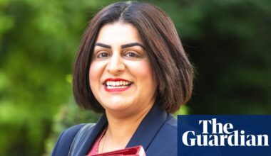 Mahmood in standoff with Starmer over No 10 not sacking junior minister | Shabana Mahmood