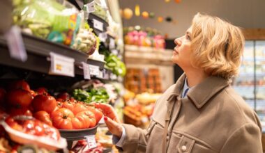 Nutritionists Say You're Probably Not Getting Enough of This 1 Antioxidant