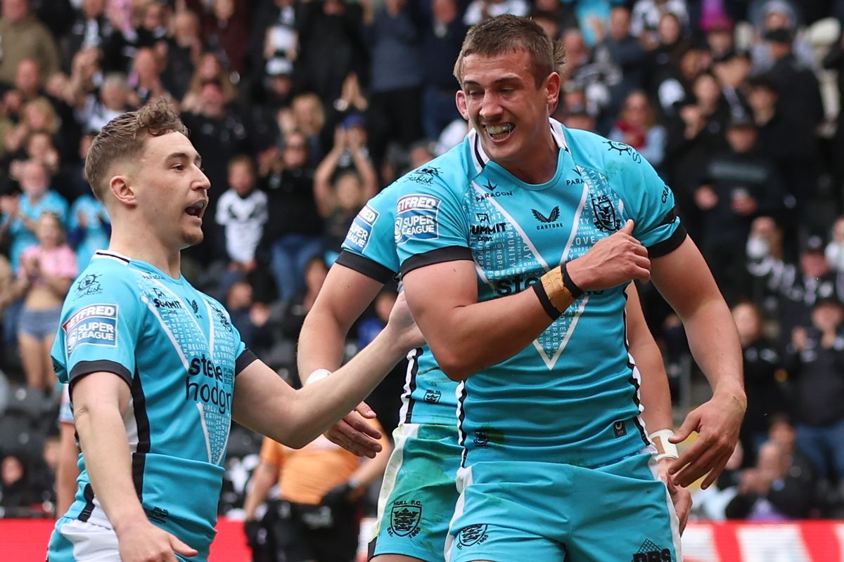 Hull FC half-back Jake Arthur celebrates his try. 