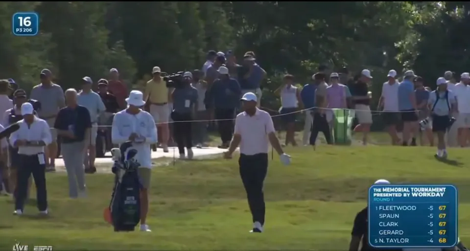 Scotty Scheffler in a heated exchange with his caddie Tim Scott.