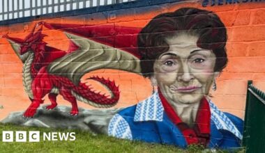 Eastenders legend Dot Cotton appears on mural in Pontyates - BBC