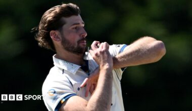Ben Aitchison bowling