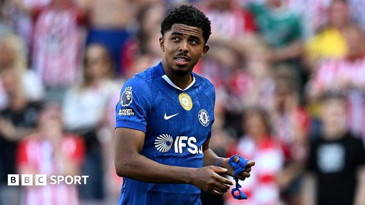 Wesley Fofana walks off the pitch after being sent off at Sunderland