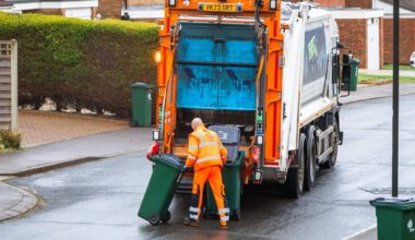 Households can avoid fines if they don't break four rules on bin day