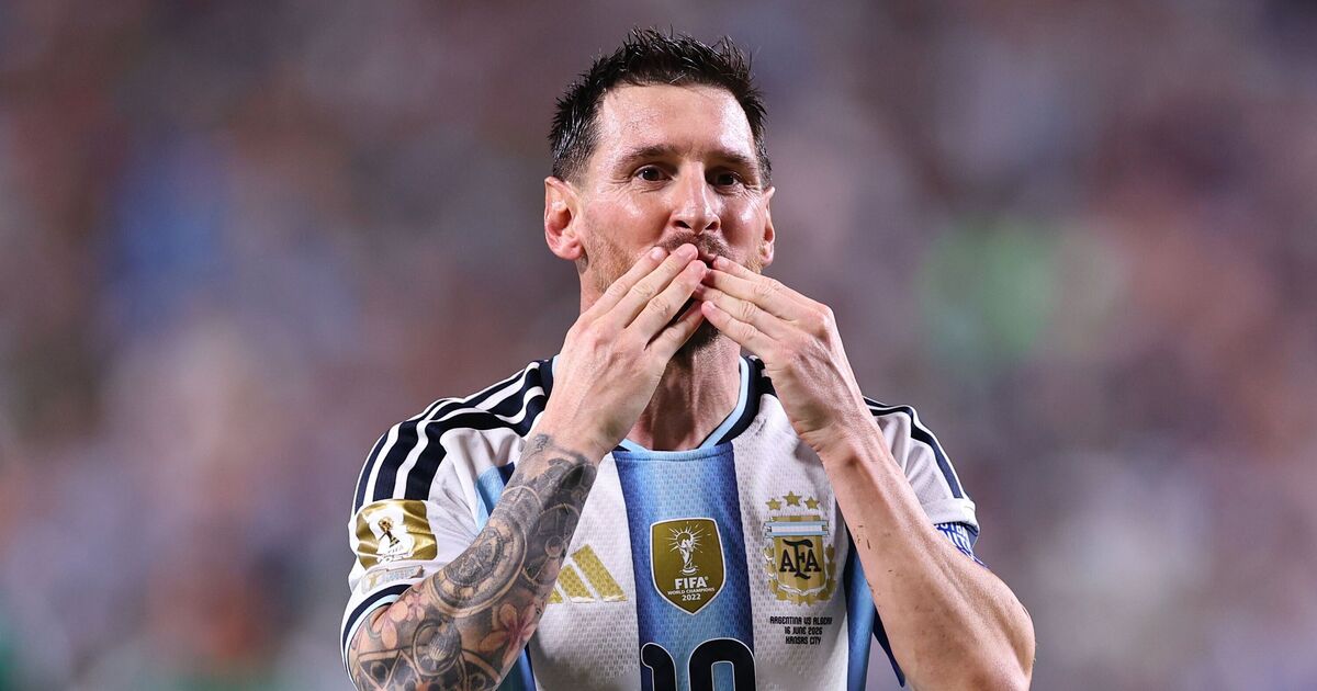 World Cup LIVE: Lionel Messi tears and Scotland tribute plea after tragic death - Daily Express