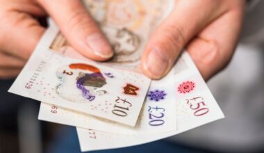 State pensioners over 70 can get £8,765 payments on top of pension | Personal Finance | Finance