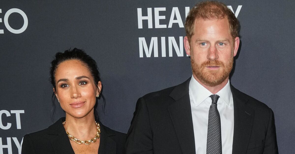 Royal Family LIVE: Harry and Meghan 'disturbed' by Prince William | Royal | News