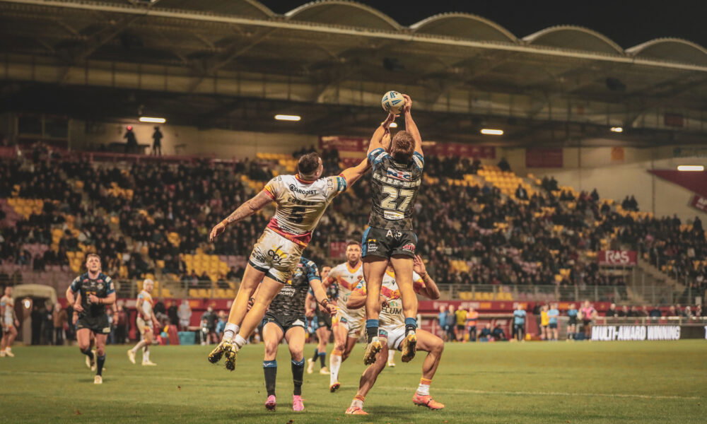 Former Super League wing pair sign Australian deals including ex-Leeds Rhinos man