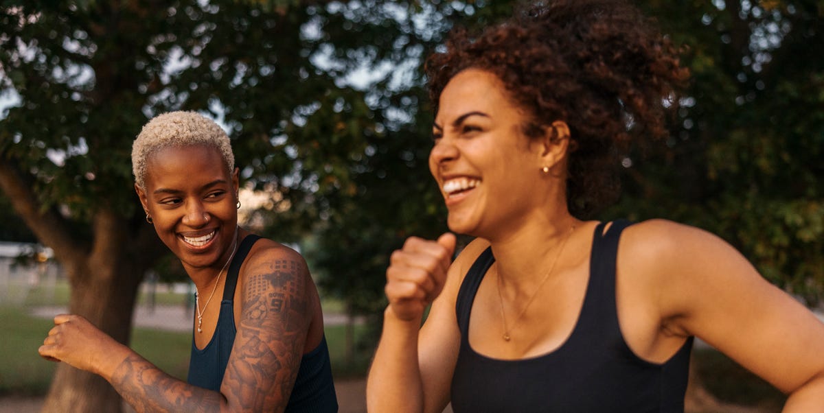 The average number of runs that runners in the UK do each week