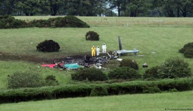UK Royal Navy helicopter crash leaves 3 dead