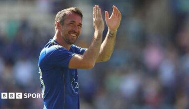 Christian Fuchs clapping