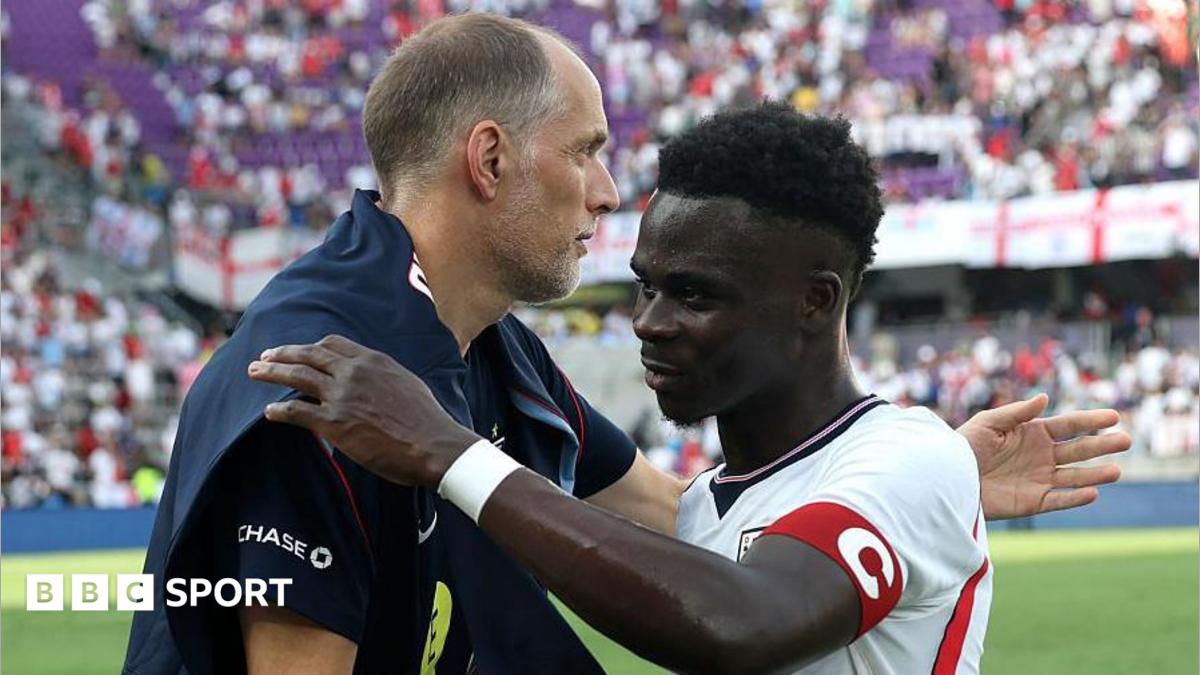 Thomas Tuchel hugs Bukayo Saka after England's friendly win over Costa Rica in June 2026