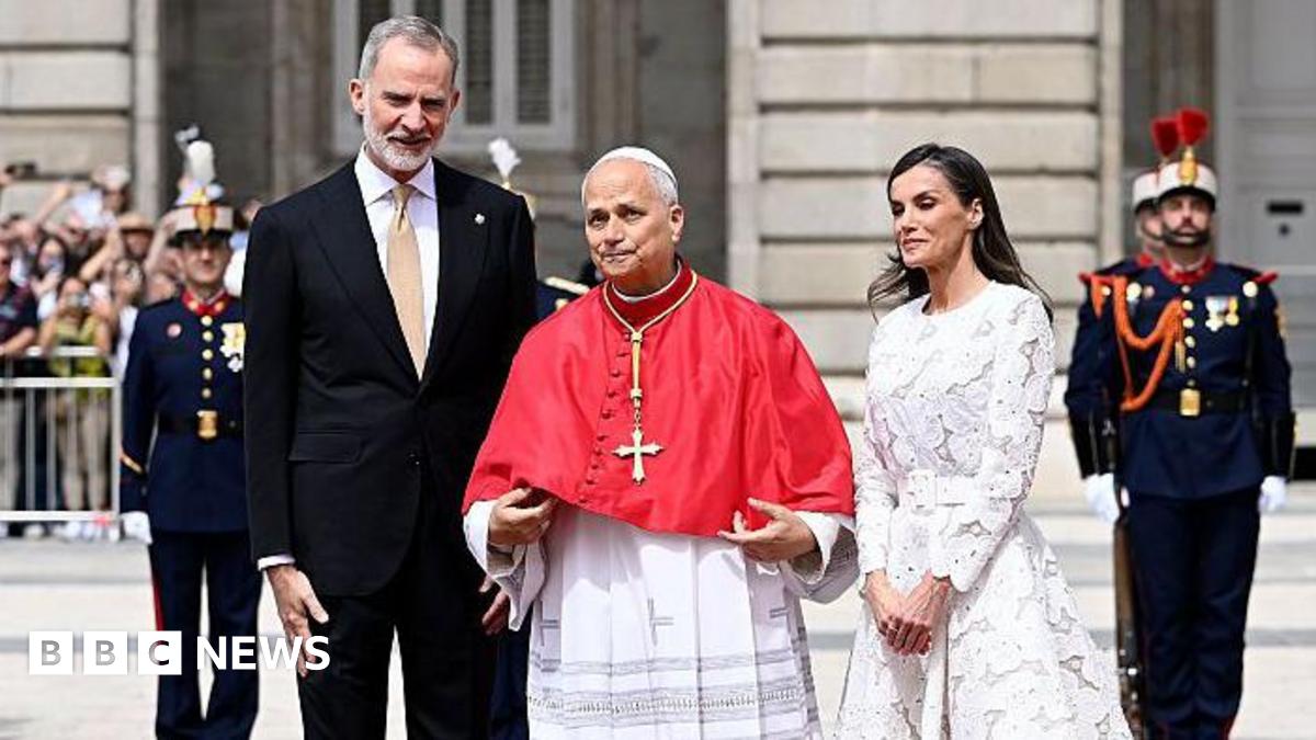 King Felipe VI of Spain and Queen Letizia of Spain reception to His Holiness the Pope Leo in Welcome Ceremony at Royal Palace on Saturday.