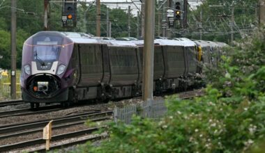 Driver killed, 28 in hospital as UK train collision probed