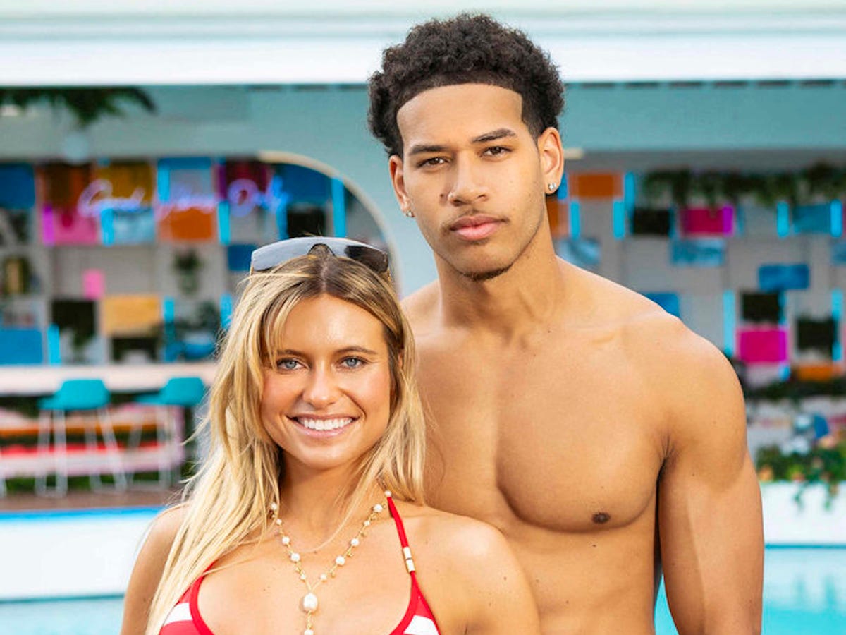 Did Kenzie and Corbin Secretly Having Sex on ‘Love Island USA’?