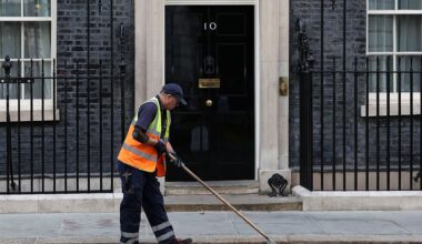 Starmer Resigns as British Prime Minister