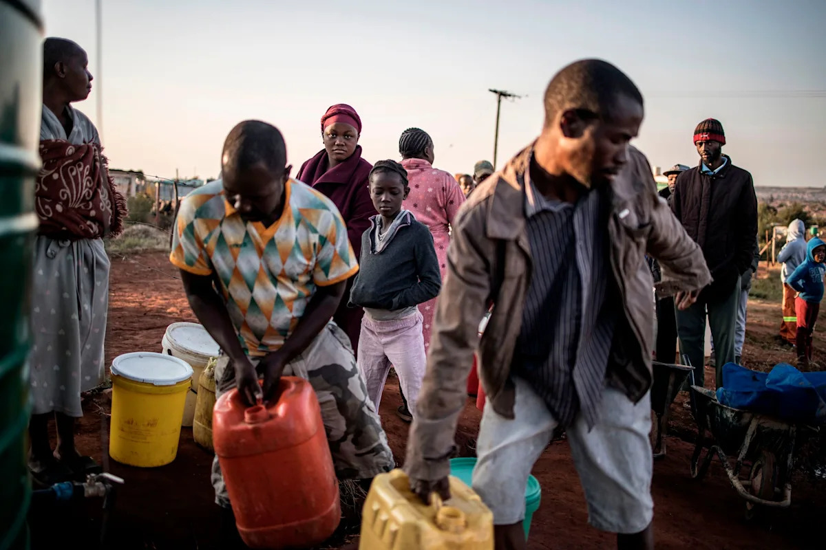 South African households grapple with water shortages