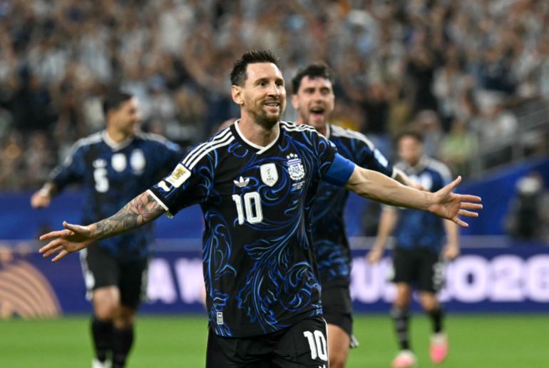 Argentina's forward #10 Lionel Messi celebrates scoring his team's third goal during the 2026 World Cup Group J football match between Jordan and Argentina at the Dallas Stadium in Arlington on June 27, 2026. (Photo by Paul ELLIS / AFP)