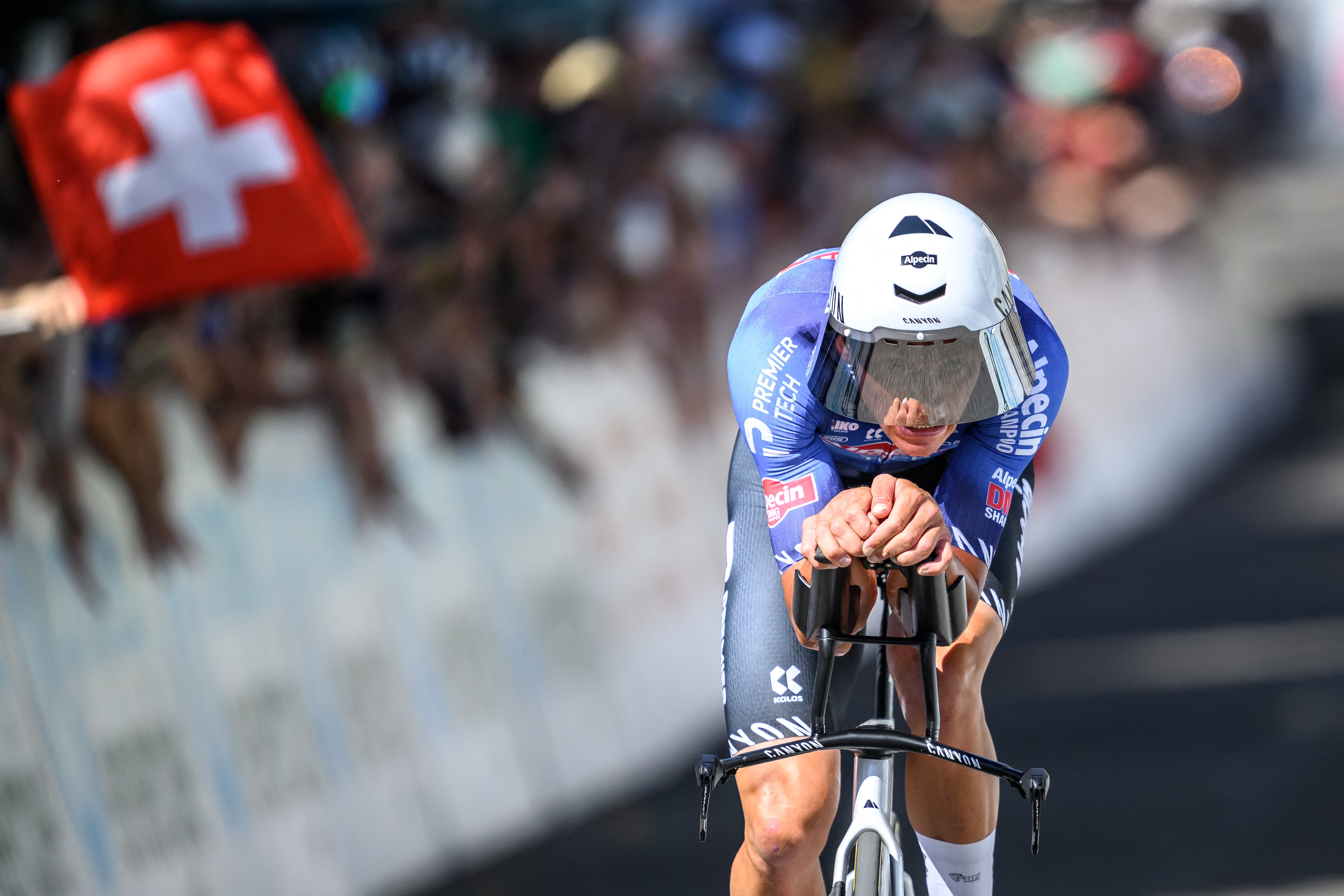 Alpecin-Premier Tech's Dutch rider Mathieu van der Poel competes during the fourth stage, a 23.7 km time trial from Aarburg to Aarburg, at the Men&rsquo;s Tour of Switzerland (Tour de Suisse) cycling race in Aarburg, Switzerland, on June 20, 2026. (Photo by Fabrice COFFRINI / AFP)