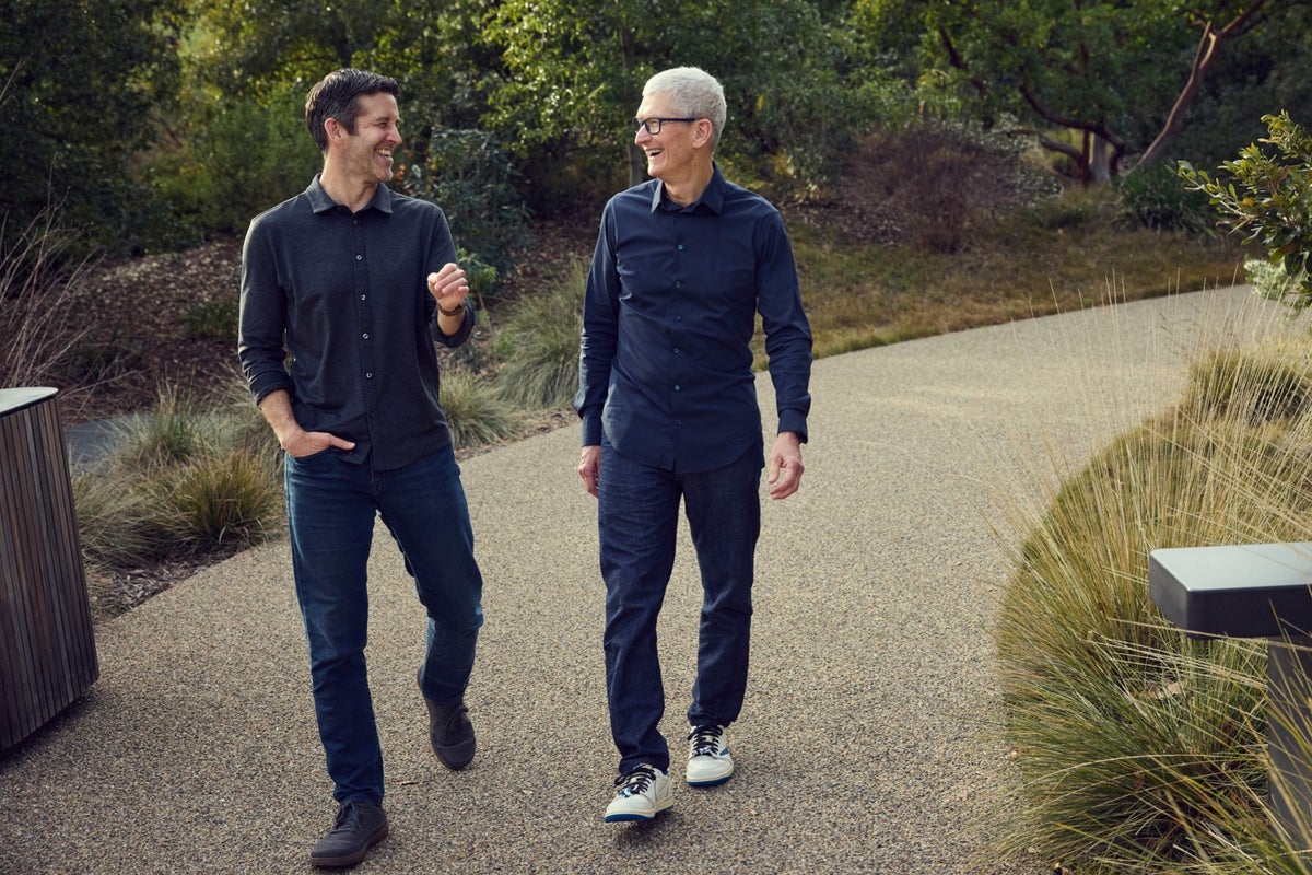 It’s the new Apple CEO’s first big outing. He is about to answer a very big question